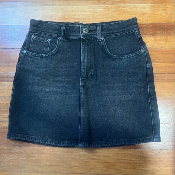 BDG denim mini skirt - Picture 1 of 6